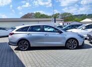 Hyundai i30 4