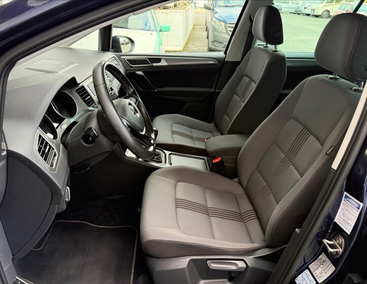 Volkswagen Golf Sportsvan 10