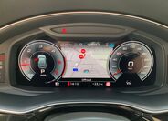 Audi Q8 11