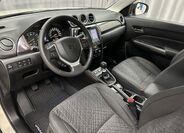 Suzuki Vitara 10