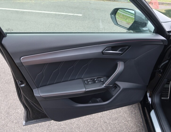Cupra Formentor 10
