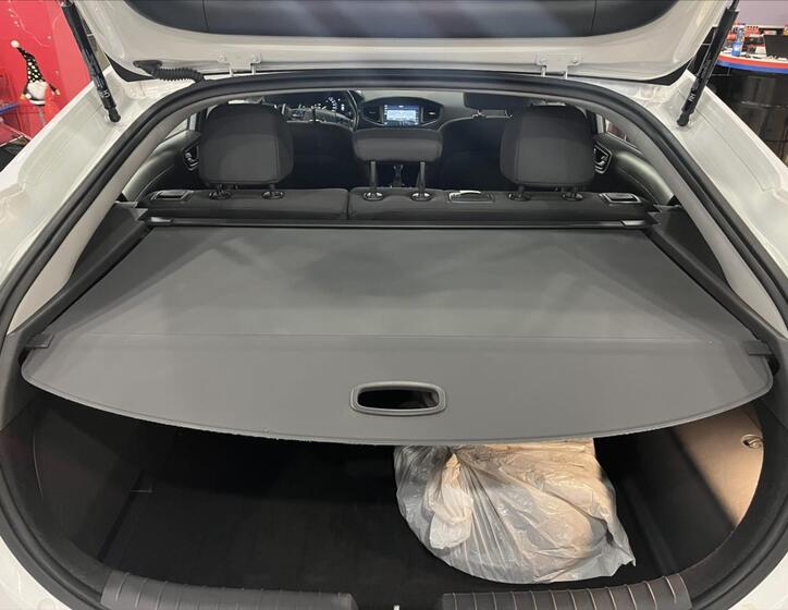 Hyundai IONIQ 4