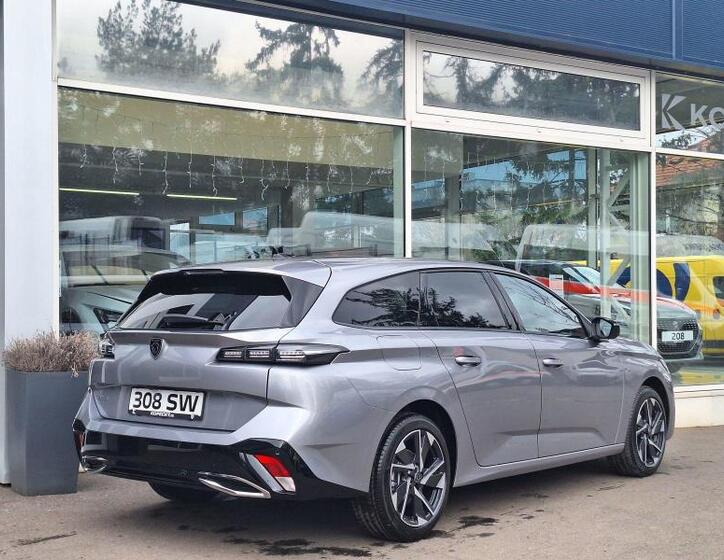 Peugeot 308 7