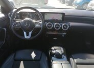 Mercedes-Benz CLA 9