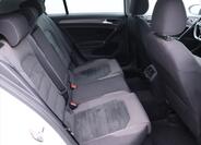 Volkswagen Golf 15