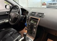 Volvo V50 13