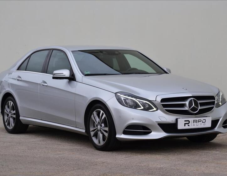 Mercedes-Benz Třídy E 6