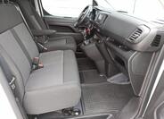 Opel Vivaro 18
