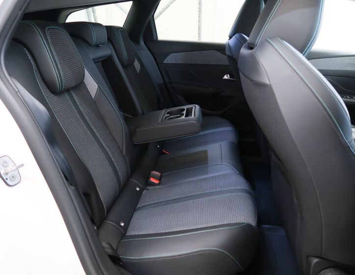 Peugeot 308 27