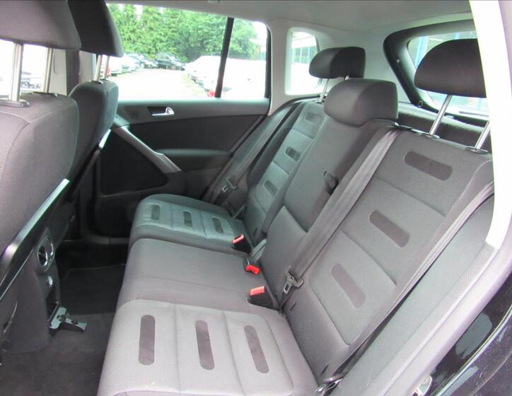 Volkswagen Tiguan 12