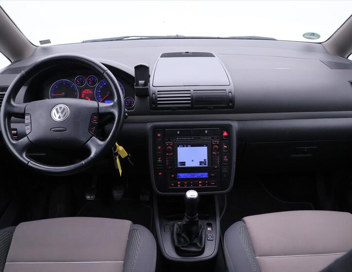 Volkswagen Sharan 17
