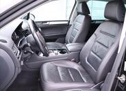 Volkswagen Touareg 13