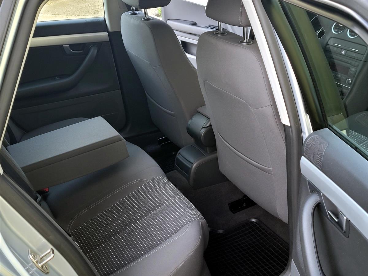 Seat Exeo