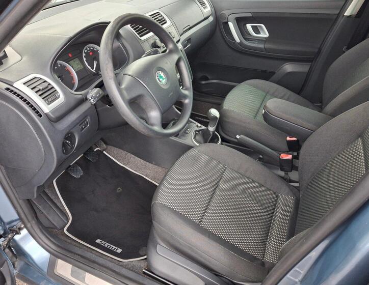 Škoda Roomster 19
