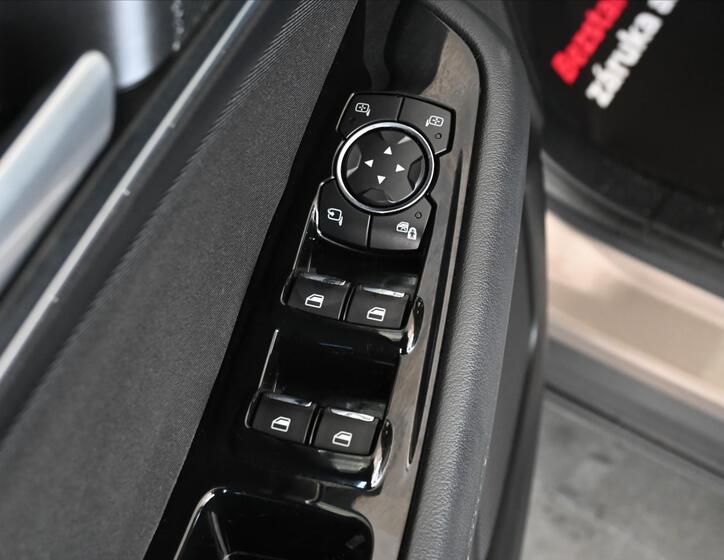 Ford S-MAX 25