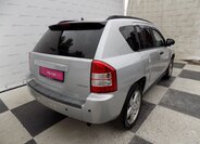 Jeep Compass 7