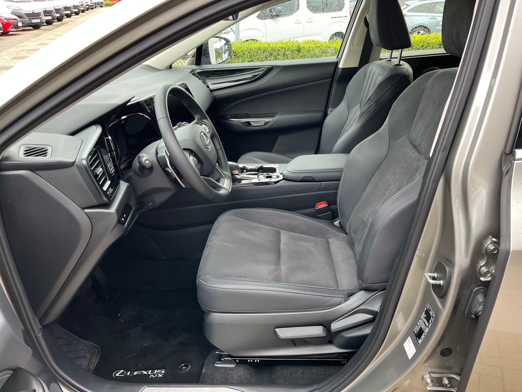 Lexus NX 350h
