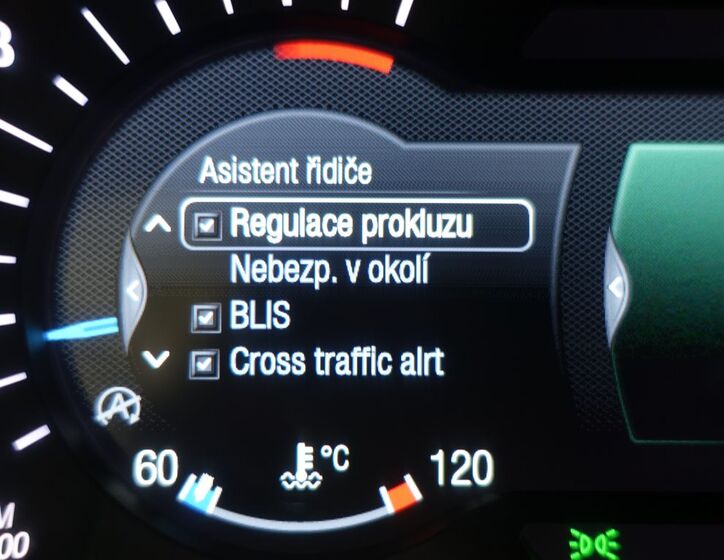 Ford S-MAX 12