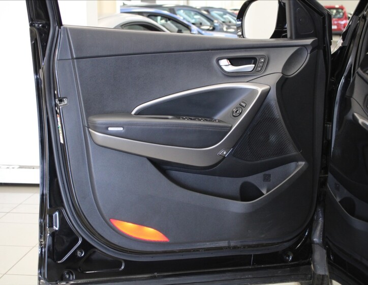 Hyundai Santa Fe 17