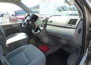 Volkswagen Multivan 26