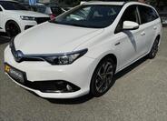 Toyota Auris 12