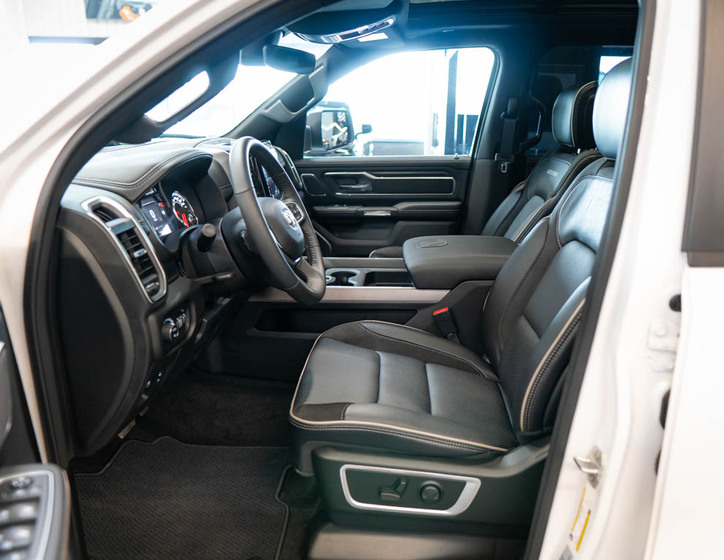 Dodge RAM 13