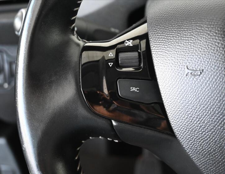 Peugeot 308 17