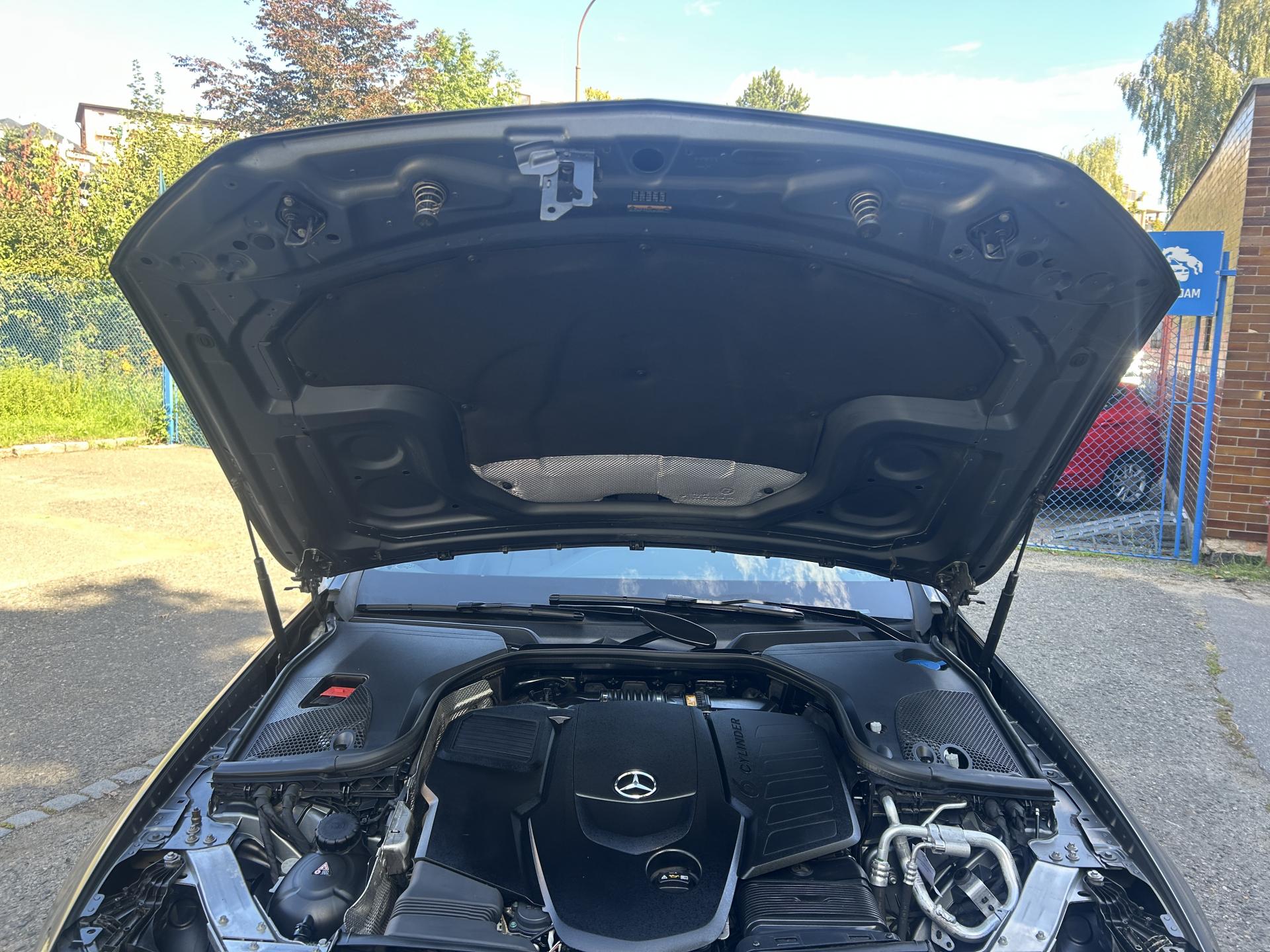 Mercedes-Benz Třídy E