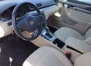 Volkswagen Passat 13