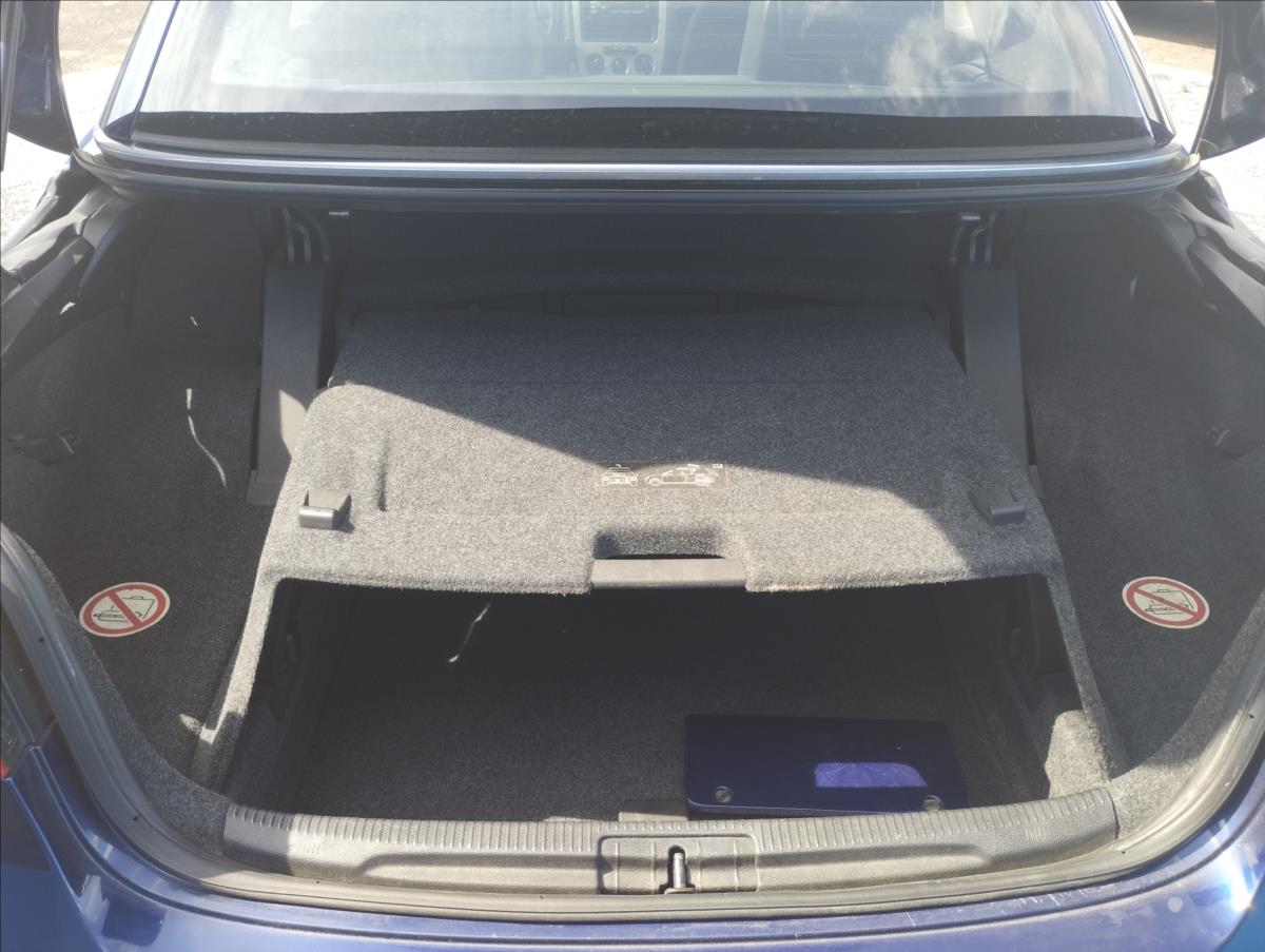 Volkswagen EOS