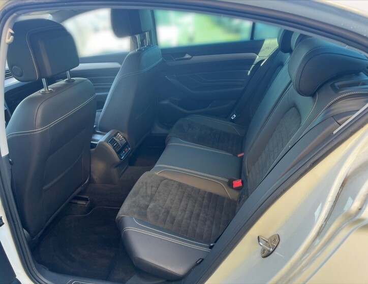 Volkswagen Passat 8