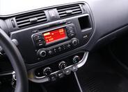 KIA Rio 17