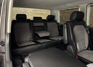 Volkswagen Multivan 15
