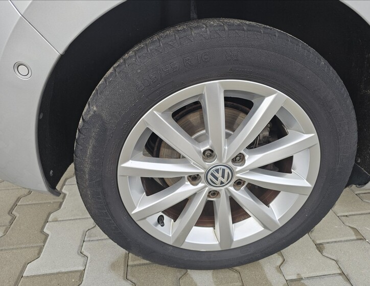 Volkswagen Golf Sportsvan 34