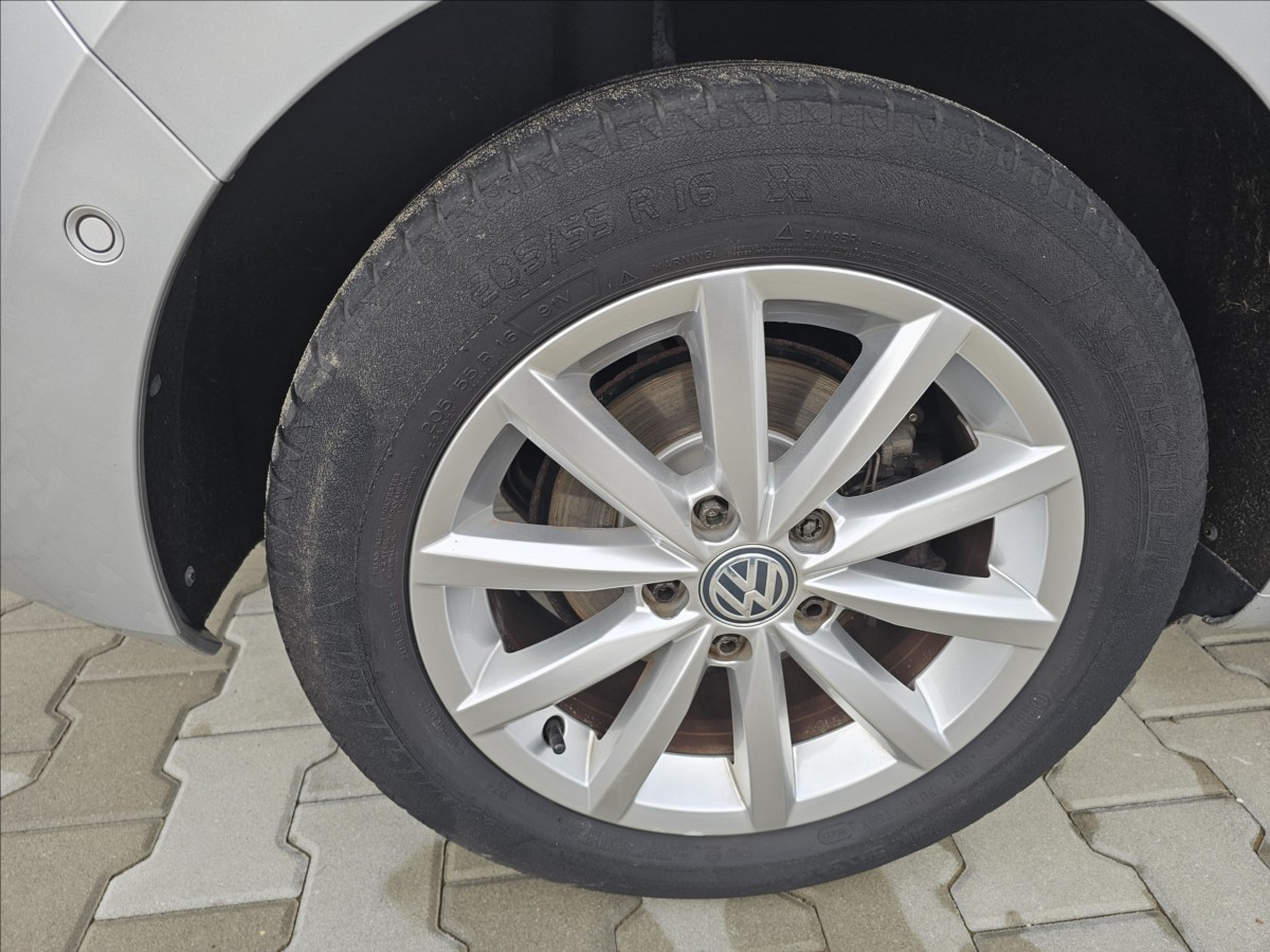 Volkswagen Golf Sportsvan