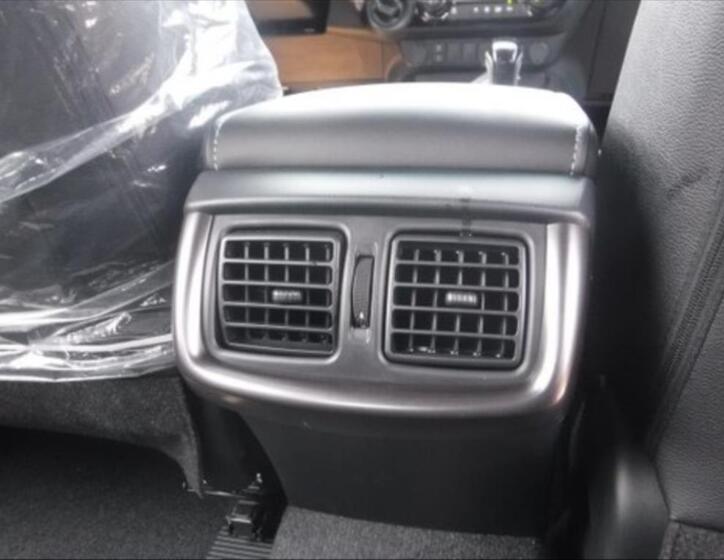 Toyota Hilux 15