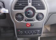 Renault Modus 12