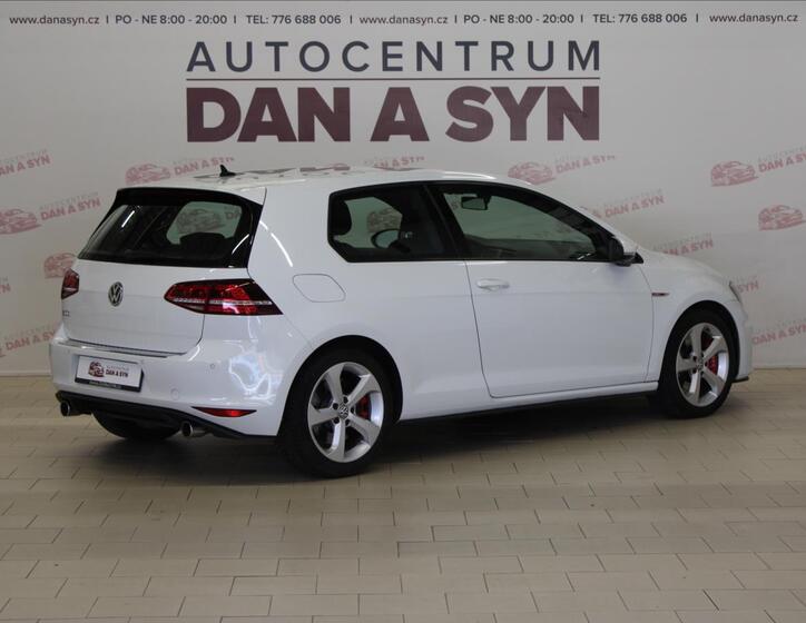 Volkswagen Golf 4