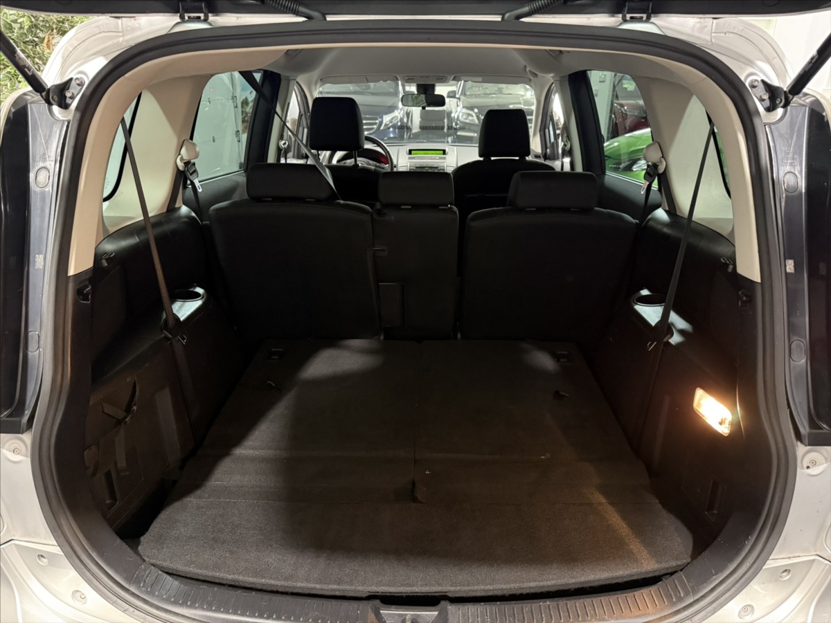 Mazda 5