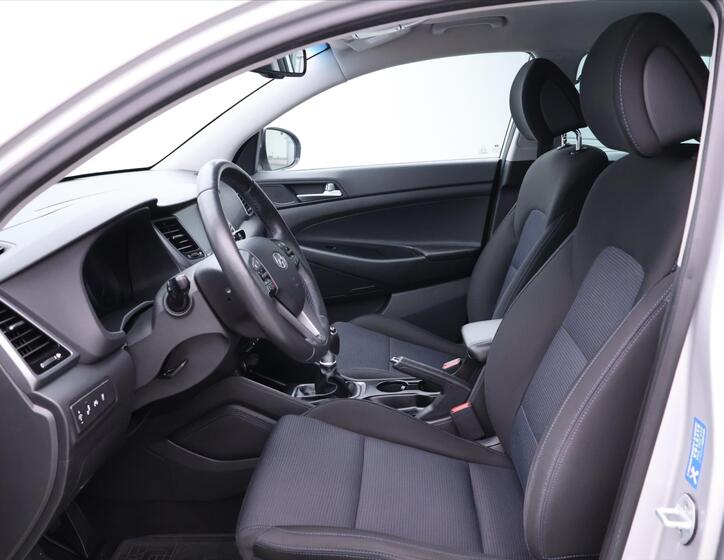 Hyundai Tucson 10