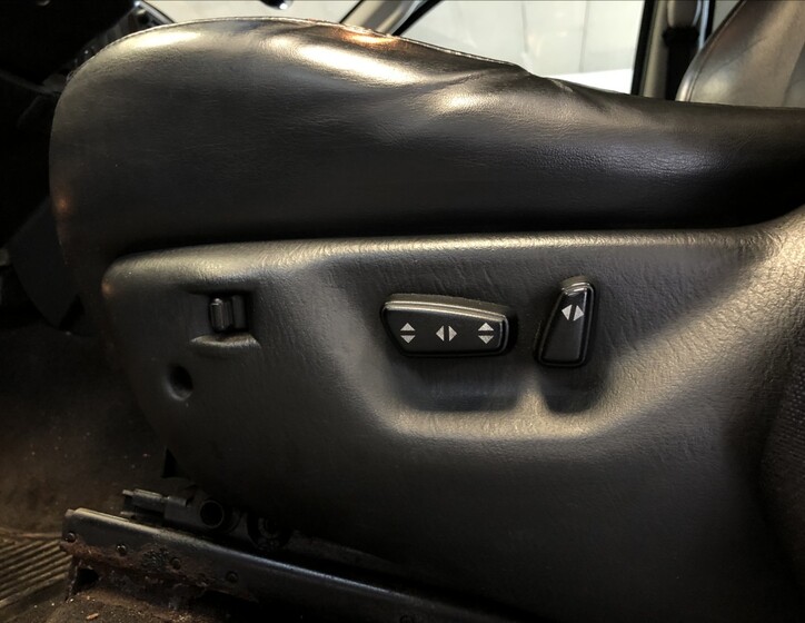 Jeep Grand Cherokee 25
