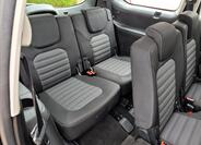 Ford Galaxy 18