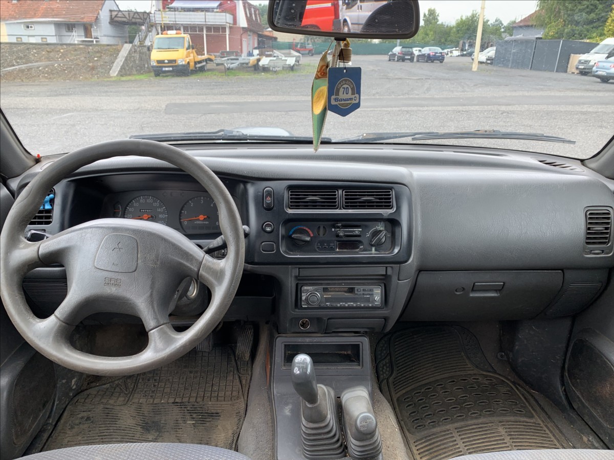 Mitsubishi L200