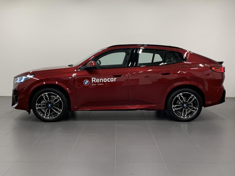 BMW iX2