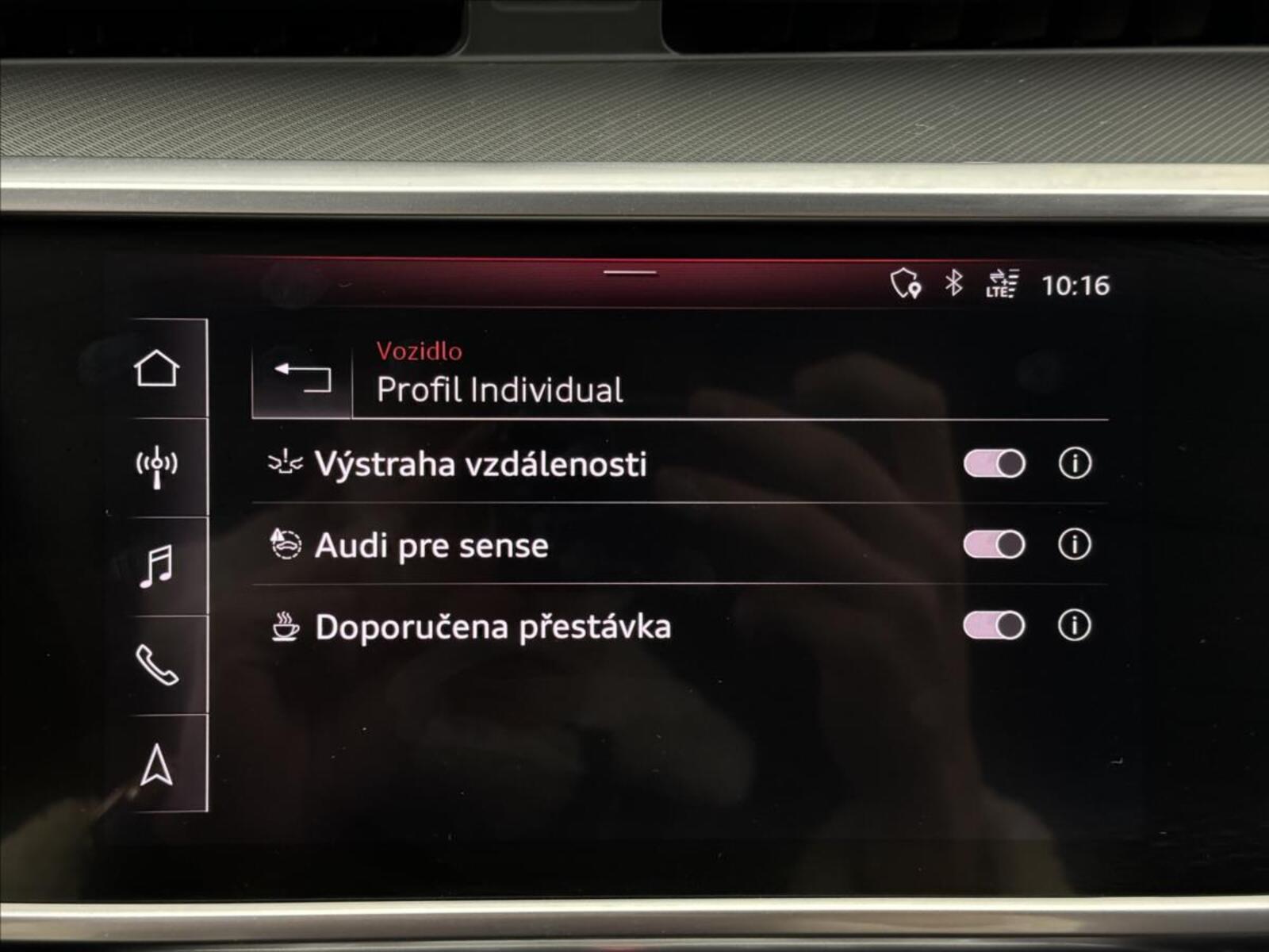 Audi A6 21