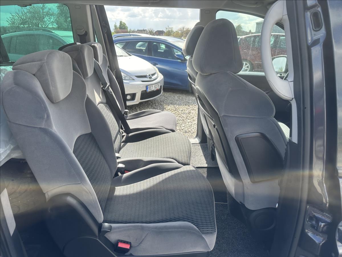 Citroën C8