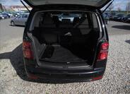 Volkswagen Touran 17