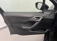 Peugeot 2008 23