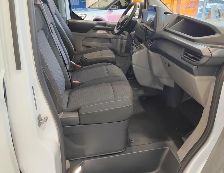 Ford Transit Custom 14