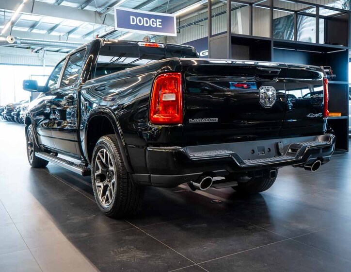 Dodge RAM 3